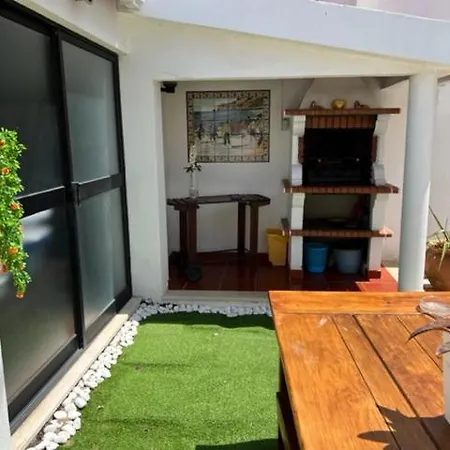 Casinha Alice Hébergement de vacances Nazaré