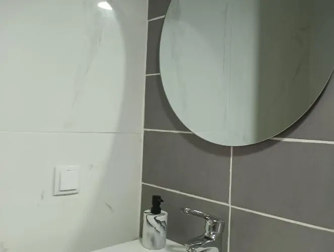 Casinha Alice בית נופש נאזרה